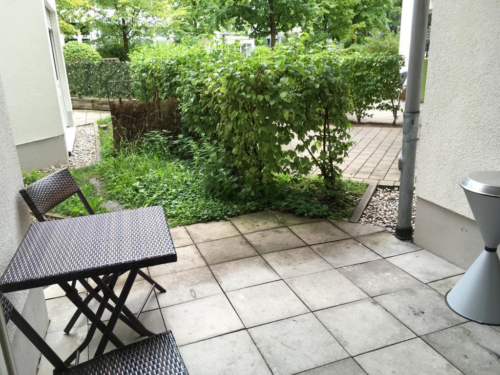 Ferienwohnung Kn Kahtan Boarding House München Exterior foto