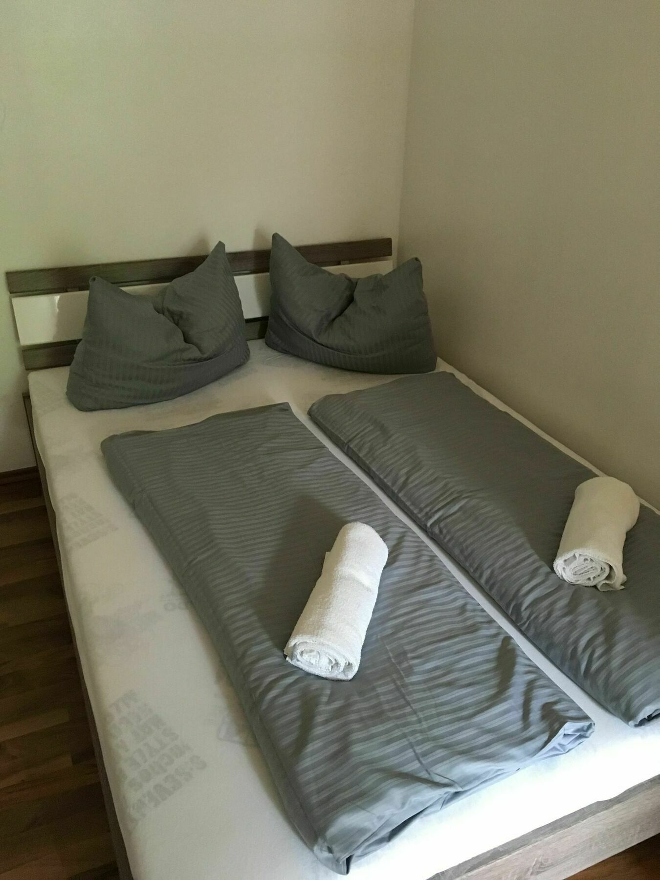 Ferienwohnung Kn Kahtan Boarding House München Exterior foto