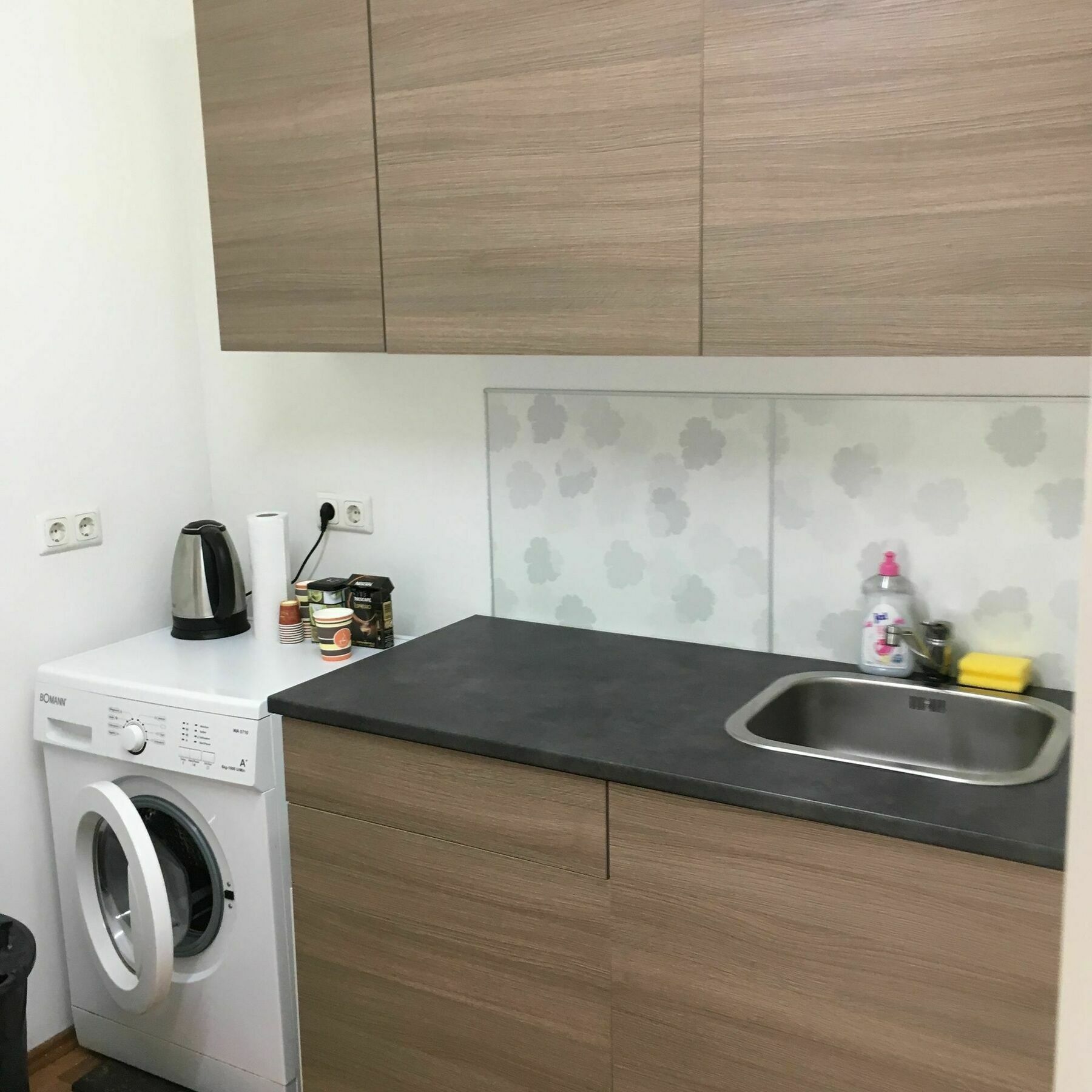 Ferienwohnung Kn Kahtan Boarding House München Exterior foto