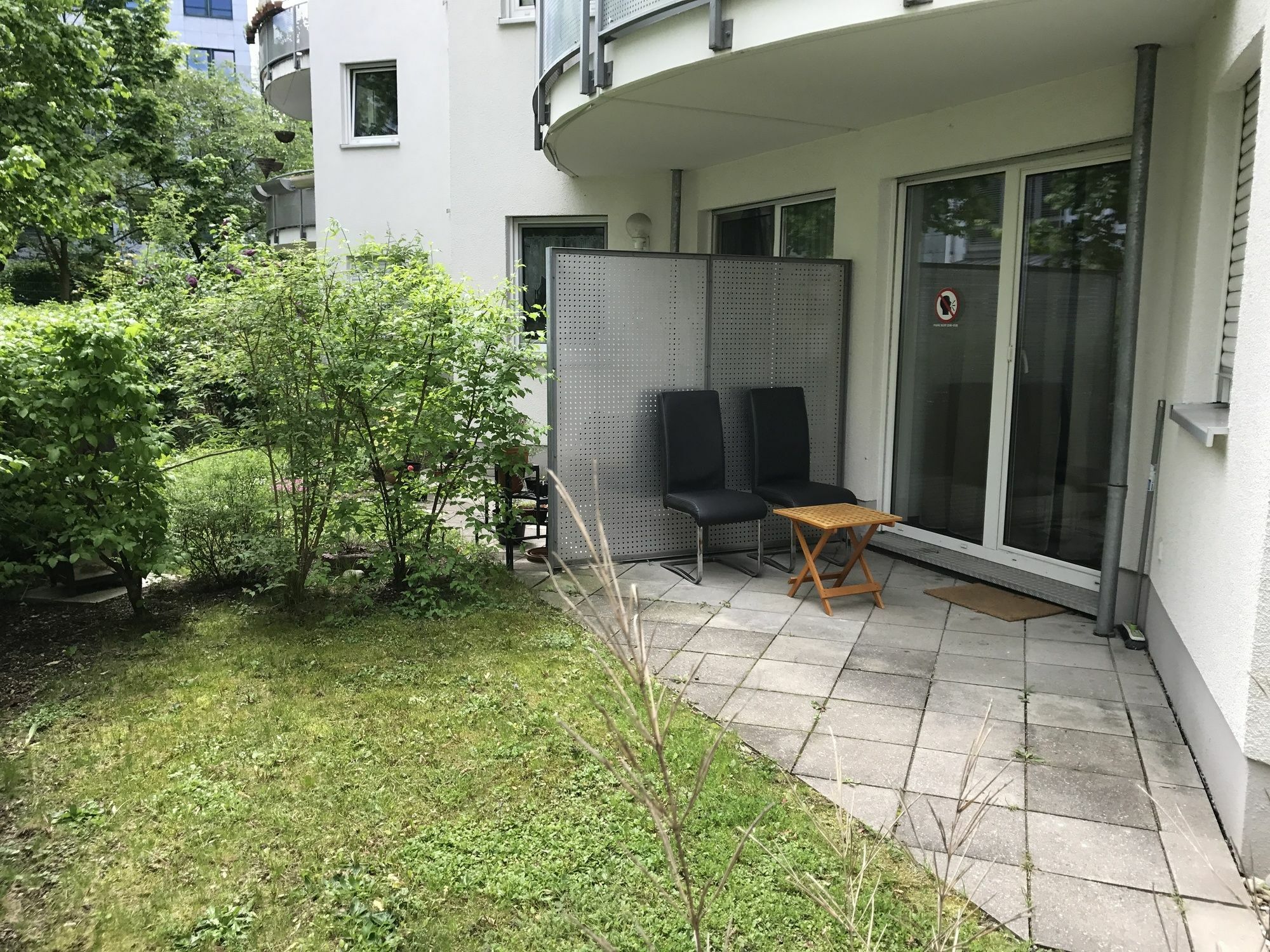 Ferienwohnung Kn Kahtan Boarding House München Exterior foto