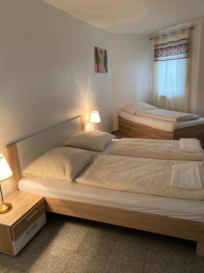 Ferienwohnung Kn Kahtan Boarding House München Exterior foto