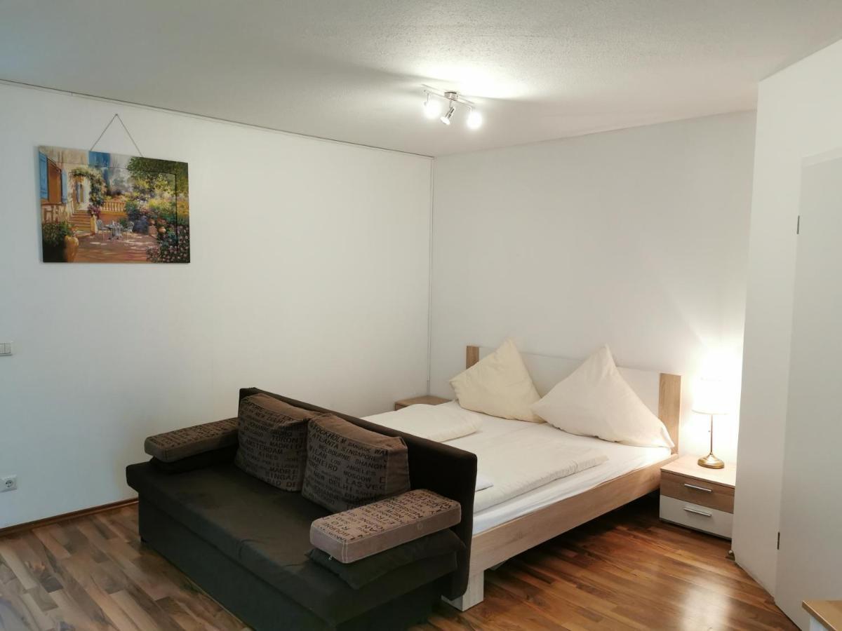 Ferienwohnung Kn Kahtan Boarding House München Exterior foto